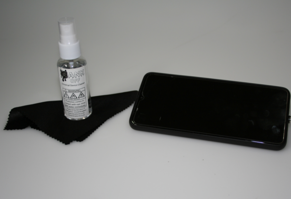 50ml Spray Bottle of Mank Off Universal Device Cleaner - Image 5