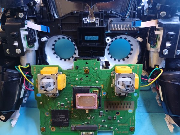 PS5 Controller Reconditioning Service – Strip, Repair, Clean - Includes EnduraCal Hall Effect Upgrade! - Image 4
