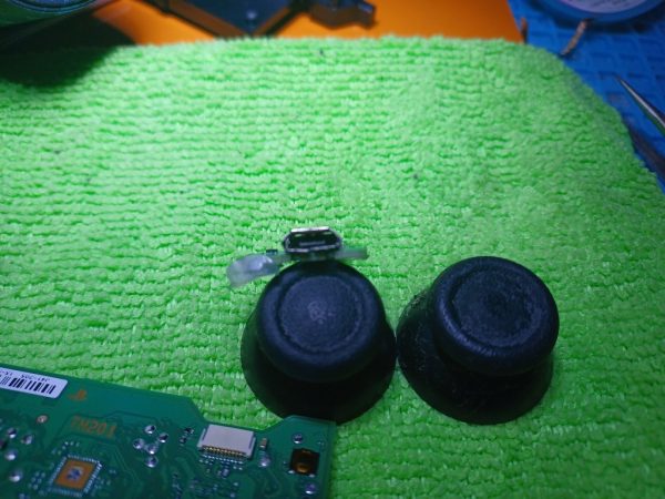 PS4 Controller Hall Effect Upgrade Service – Supply & Install EnduraCal Hall Effect Analog Modules & Thumbsticks - Image 5